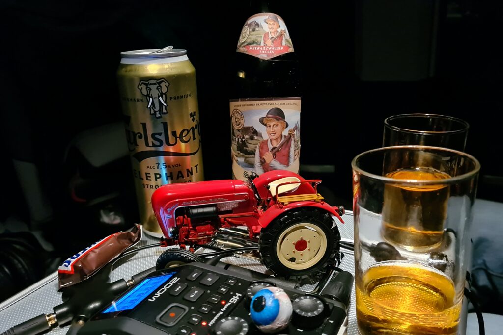 Presse Podcast Bier Porsche Traktor